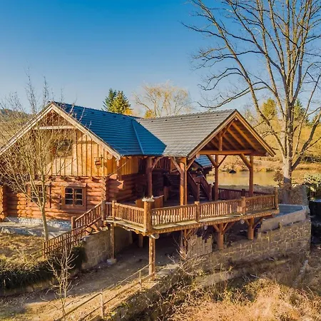 Srub Celina Holiday home Borotice