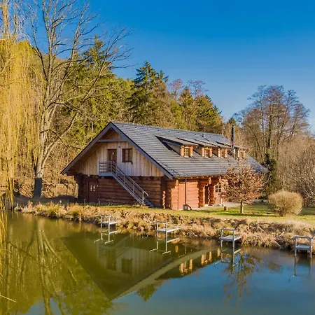 Srub Celina Holiday home *